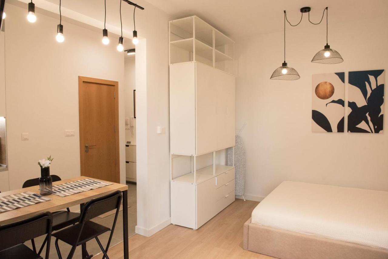 Top Center Designer Studio Apartment Sofia Exteriör bild