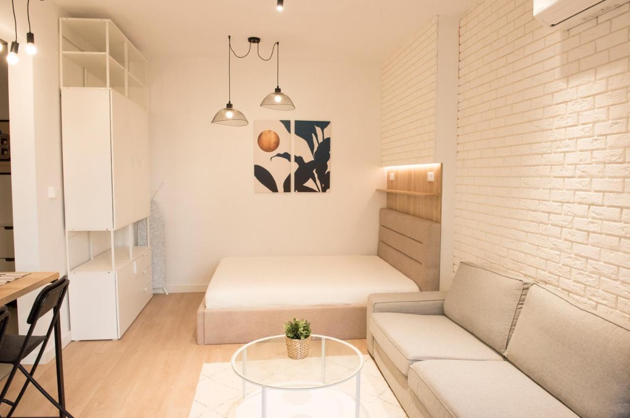 Top Center Designer Studio Apartment Sofia Exteriör bild